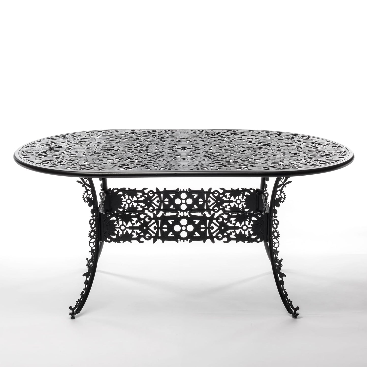 Industry Collection ALUMINIUM OVAL TABLE - BLACK